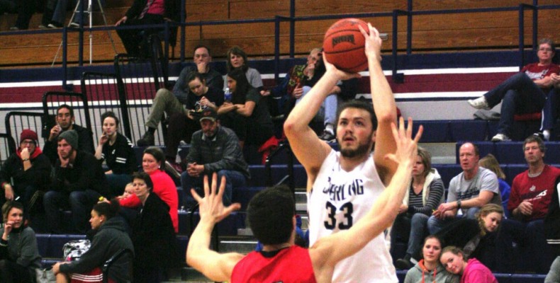 Men's Basketball's Falters In Second Half, Lose 69-62 To Friends