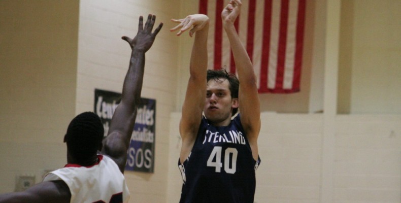 Men's Basketball Unable To Find Rhythm Against OKWU, Fall 86-58