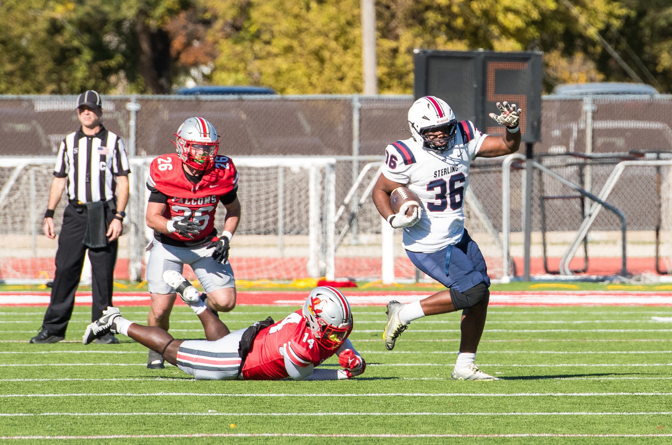 Sterling falls to No. 4 ranked Friends