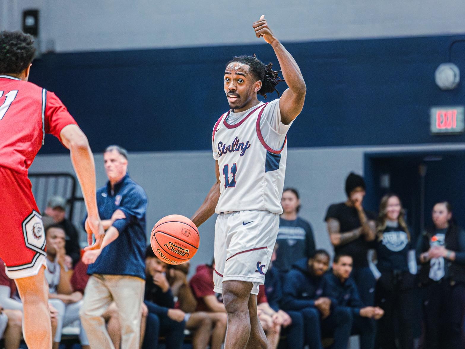 Warriors battle back in final minutes, unable to overcome Eagles