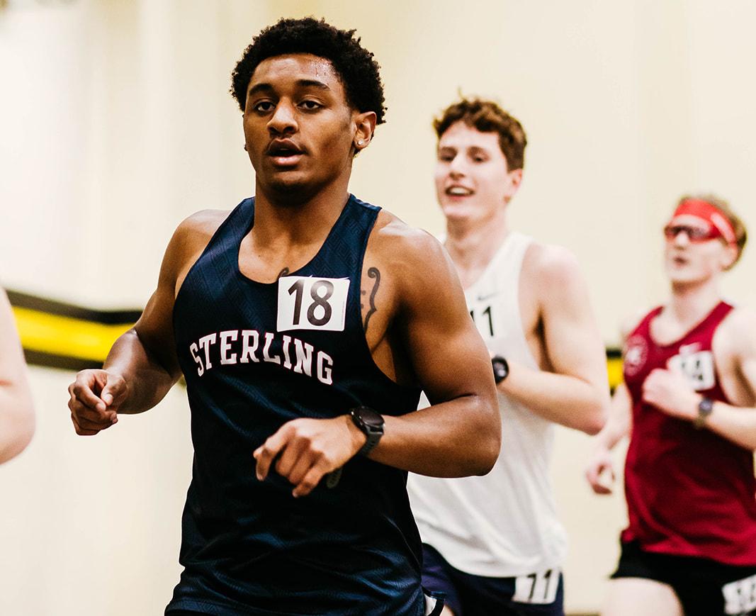 Warriors break records, set season best, qualify for NCCAA nationals