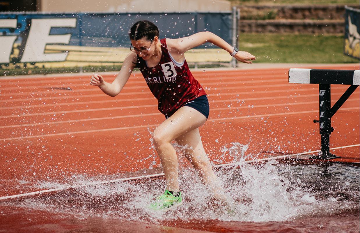 Sterling shines at Coyote Classic